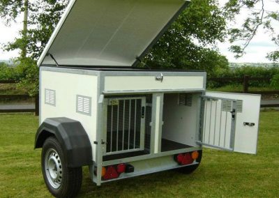 2 Berth Dog Trailer with Roof Storage